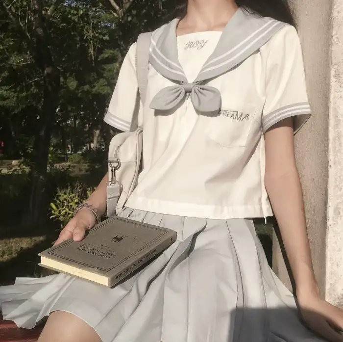 妈妈朋友的儿子